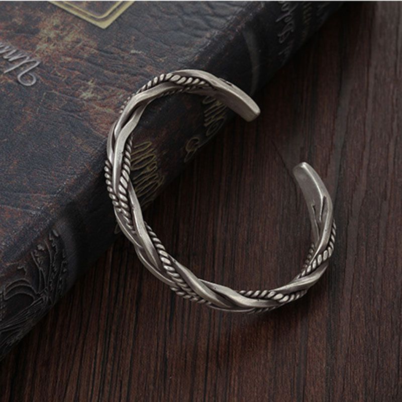Twisted Cuff Bracelet (925SS)