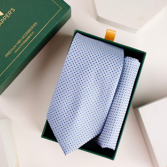 Premium men's tie and pocket square
Matching tie and pocket square for weddings
Men's fashion accessories
Sophisticated tie and pocket square combo