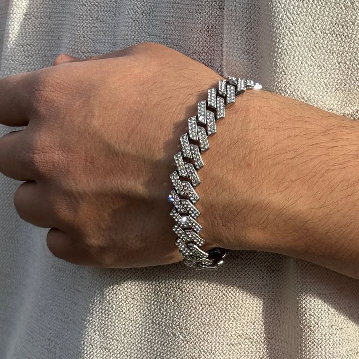 Cuban Link Drip Bracelet (8mm)